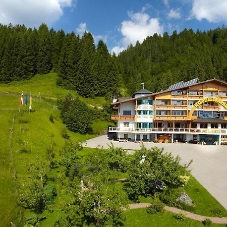 Hotel Talhof Garni&More In Waengle Bei ロイテ エクステリア 写真