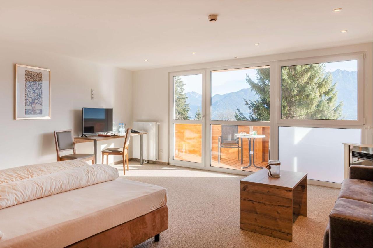 Hotel Talhof Garni&More In Waengle Bei ロイテ エクステリア 写真