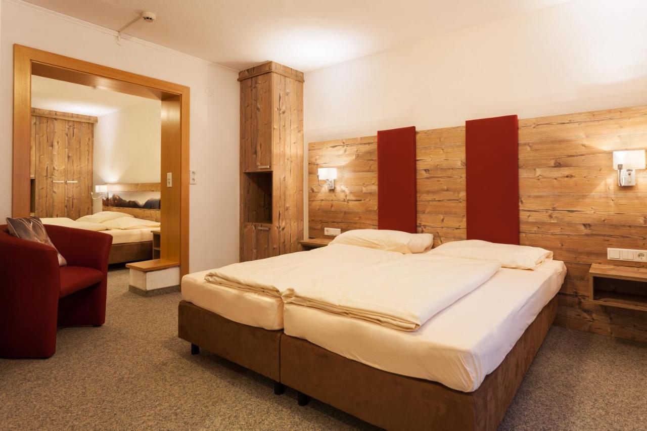 Hotel Talhof Garni&More In Waengle Bei ロイテ エクステリア 写真