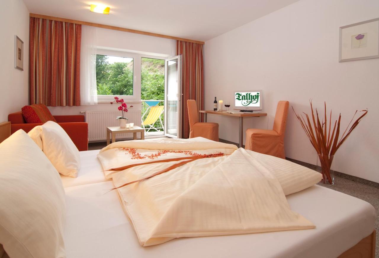 Hotel Talhof Garni&More In Waengle Bei ロイテ エクステリア 写真